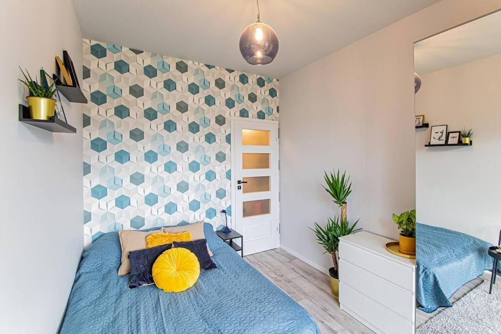 Apartament With Garden Bezplatny Parking !!! Krasków Εξωτερικό φωτογραφία