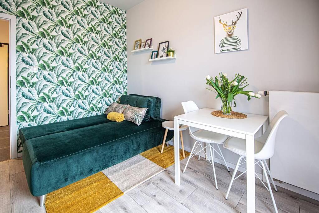Apartament With Garden Bezplatny Parking !!! Krasków Εξωτερικό φωτογραφία